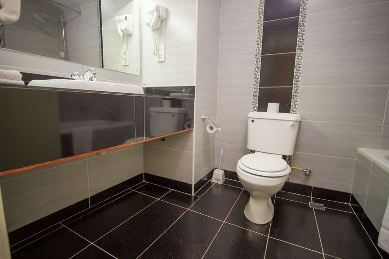 אלדורט Sirikwa Hotel מראה חיצוני תמונה